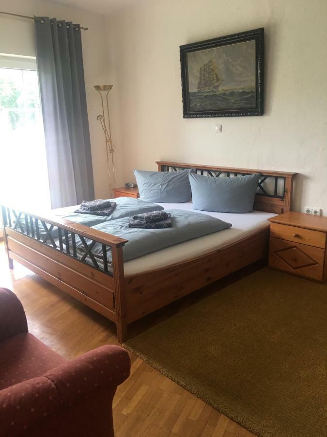 Apartment Am Friedrich Ebert Park Mit Ueber 100Qm Wohnflaeche Hamm  Buitenkant foto