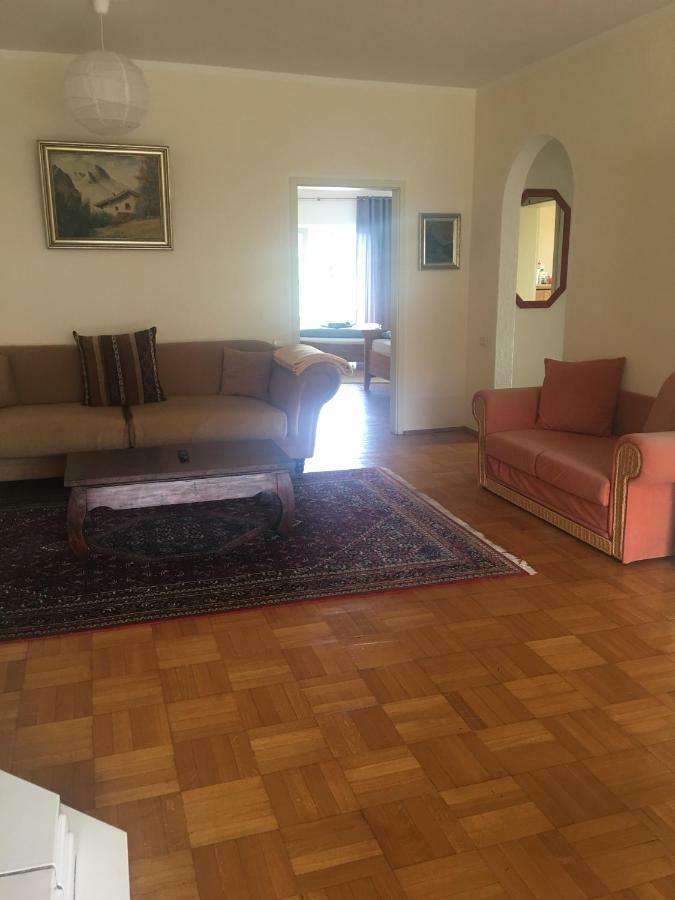 Apartment Am Friedrich Ebert Park Mit Ueber 100Qm Wohnflaeche Hamm  Buitenkant foto